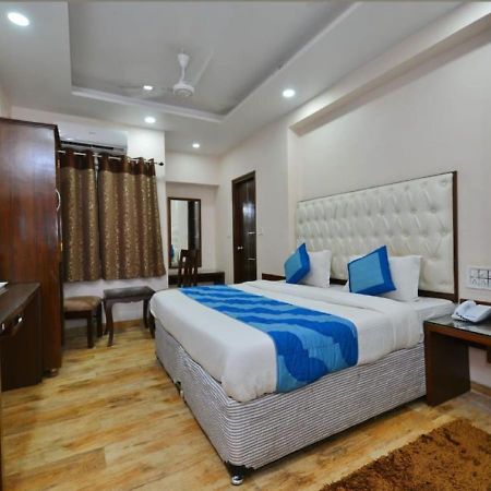 Hotel I Stay & Revels Near New Delhi Railway Station- By Ap Singh Hotels Exterior foto