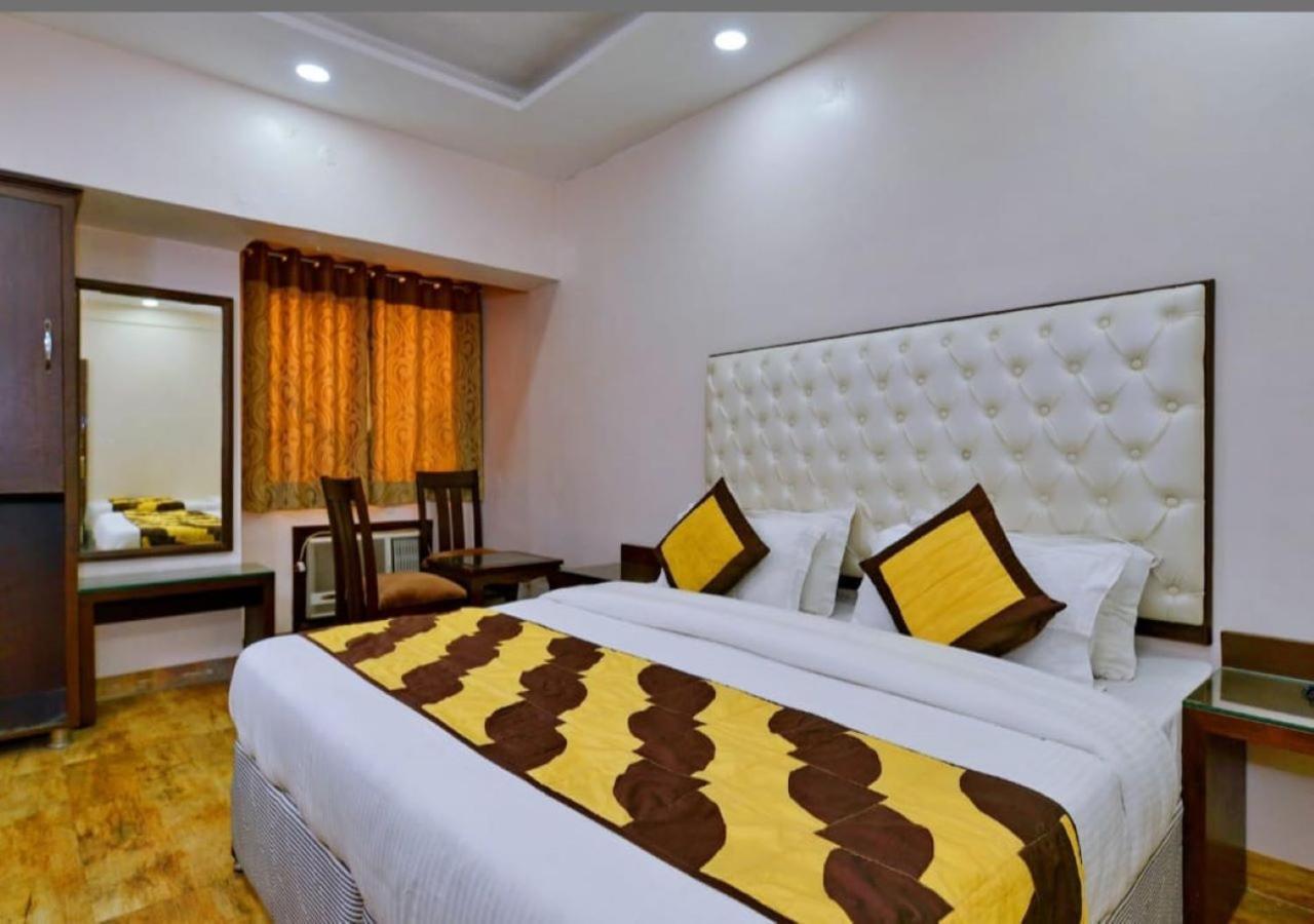 Hotel I Stay & Revels Near New Delhi Railway Station- By Ap Singh Hotels Exterior foto