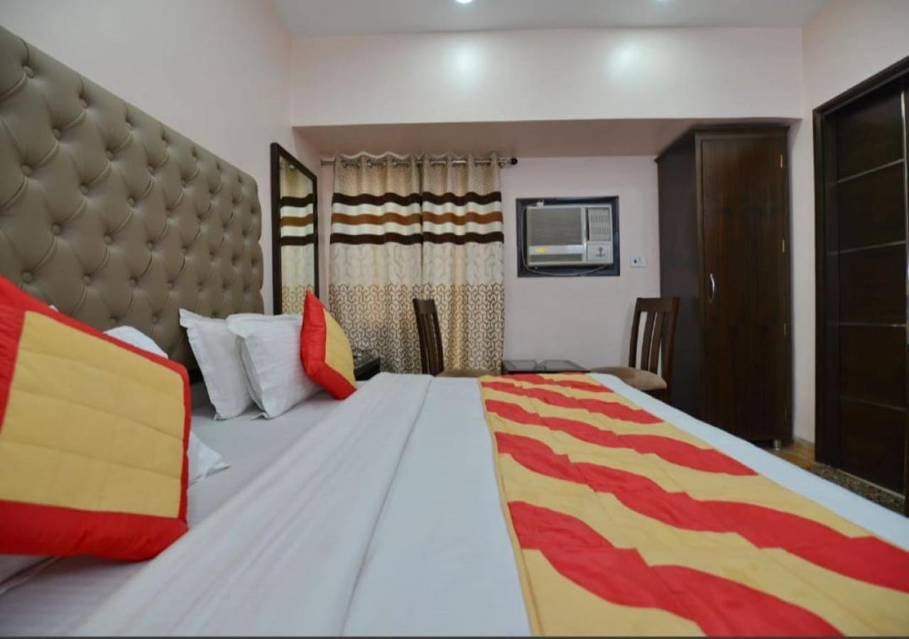 Hotel I Stay & Revels Near New Delhi Railway Station- By Ap Singh Hotels Exterior foto