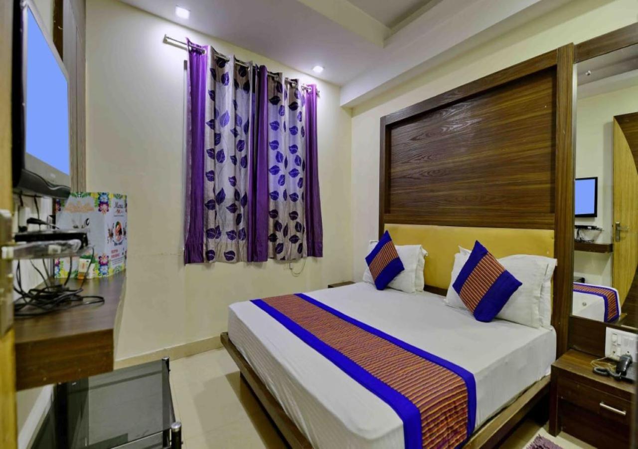 Hotel I Stay & Revels Near New Delhi Railway Station- By Ap Singh Hotels Exterior foto