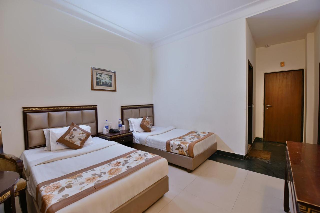 Hotel I Stay & Revels Near New Delhi Railway Station- By Ap Singh Hotels Exterior foto