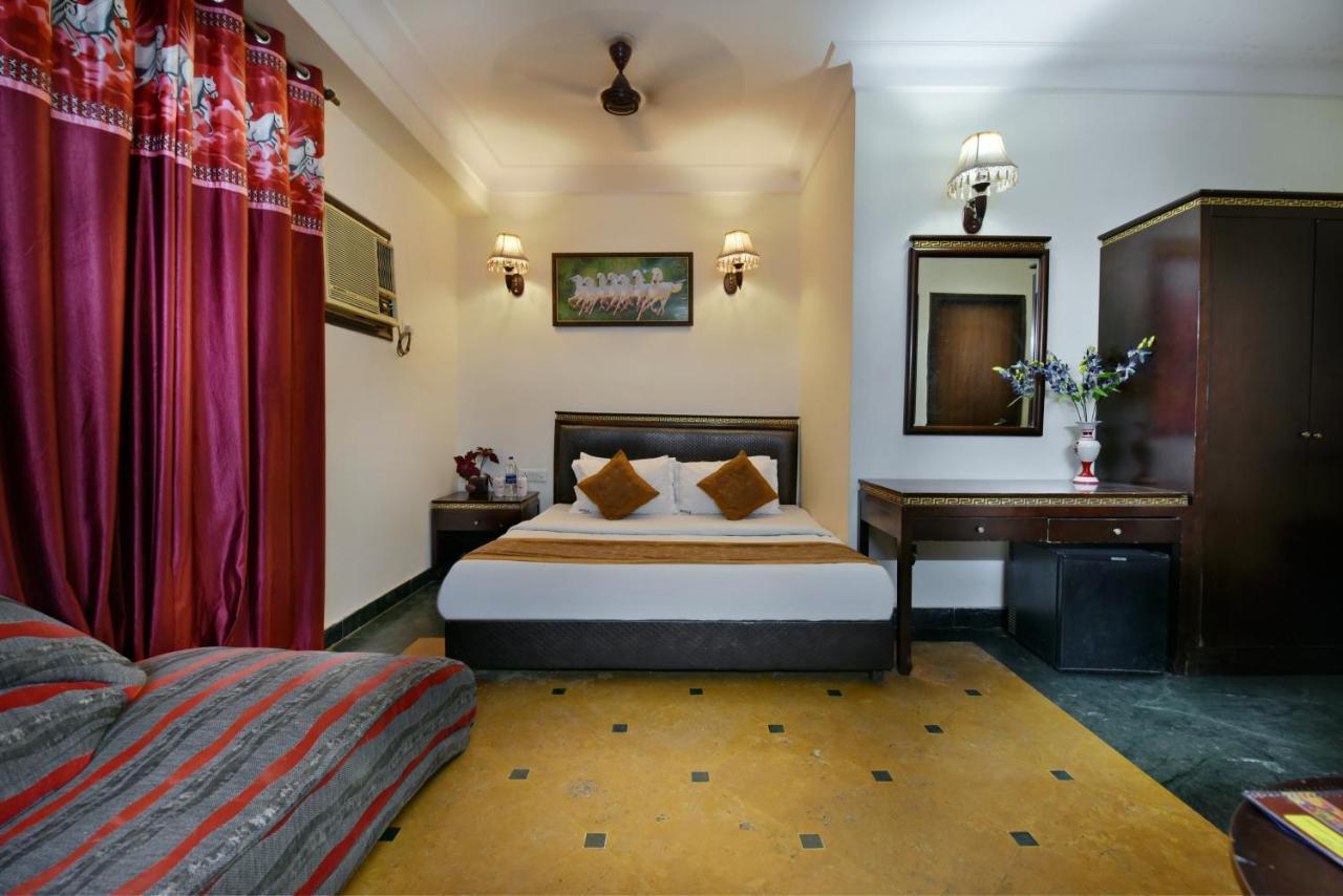 Hotel I Stay & Revels Near New Delhi Railway Station- By Ap Singh Hotels Exterior foto