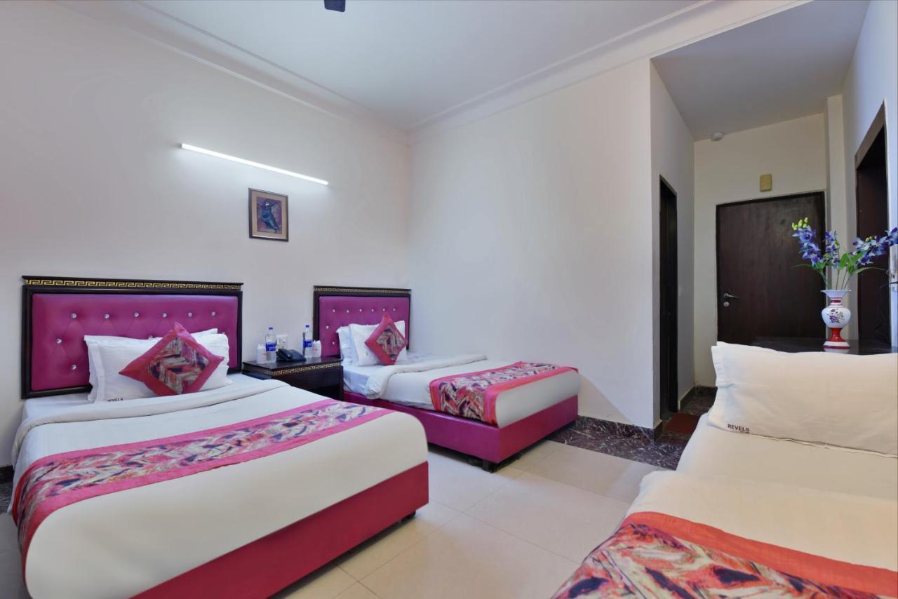 Hotel I Stay & Revels Near New Delhi Railway Station- By Ap Singh Hotels Exterior foto